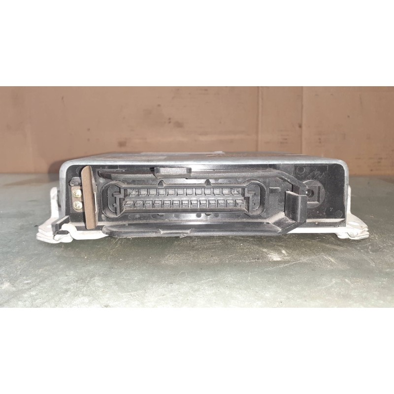Recambio de centralita motor uce para bmw serie 5 berlina (e34) 525td referencia OEM IAM 22439165C6 0281001122 BOSCH
