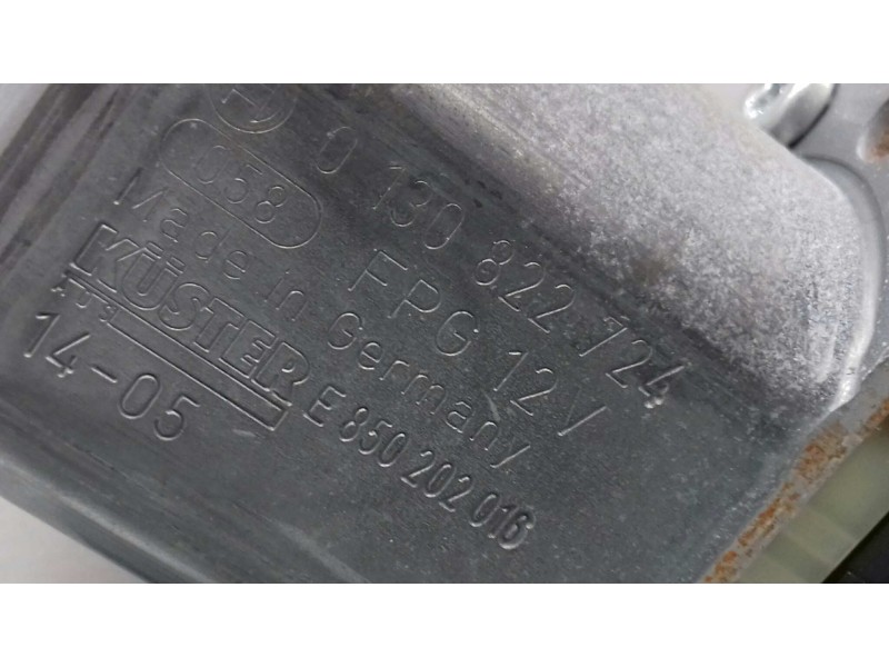 Recambio de motor elevalunas trasero derecho para skoda octavia lim. (5e3) ambition referencia OEM IAM 5Q0959812A 0130822724 