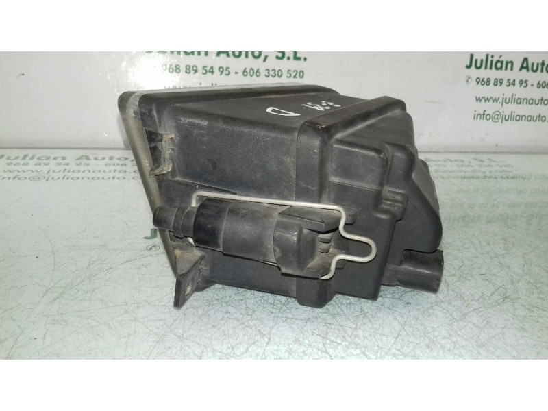Recambio de faro antiniebla derecho para bmw serie 5 berlina (e39) 528i referencia OEM IAM 37020749 63178360576 37020999