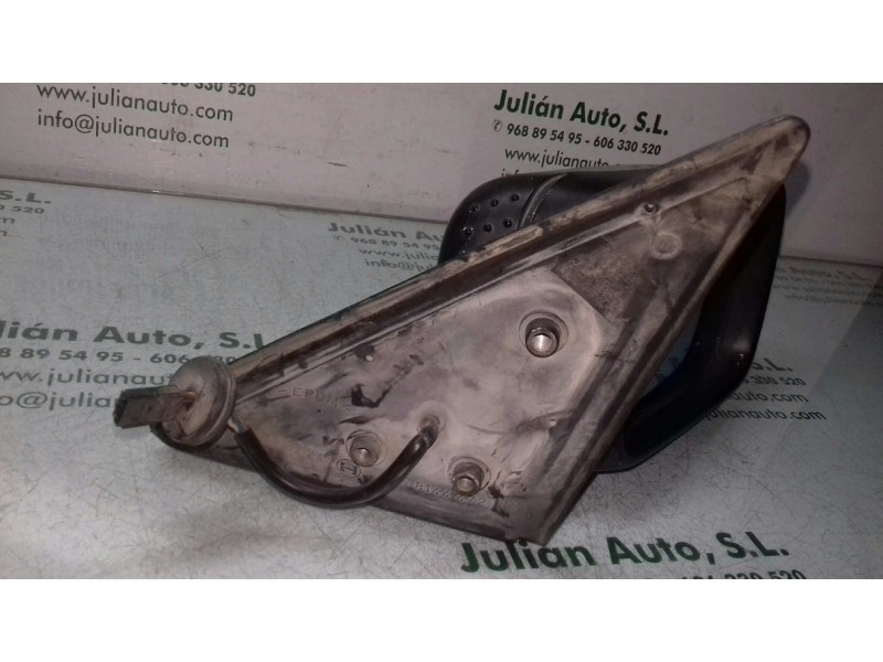 Recambio de retrovisor derecho para bmw serie 3 berlina (e36) 318tds referencia OEM IAM 81444720  ELECTRICO
