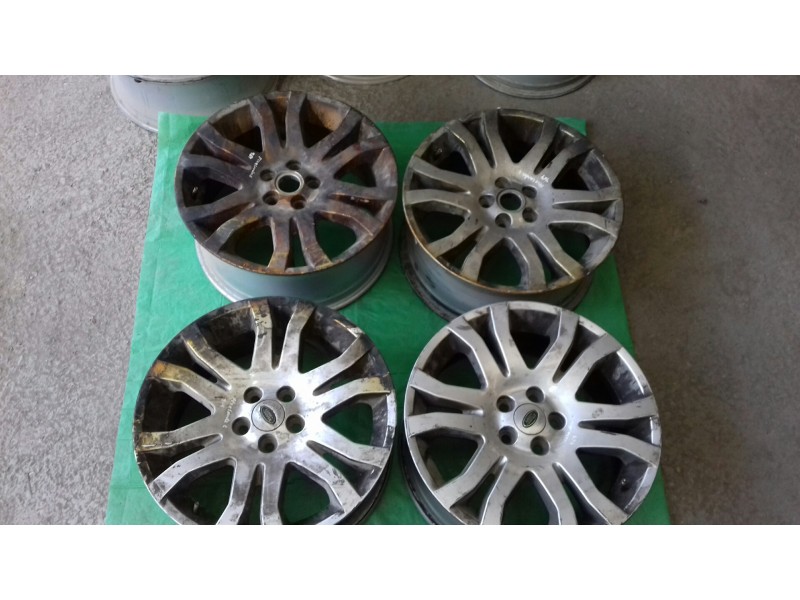 Recambio de juego llantas para land rover freelander (lr2) td4 e referencia OEM IAM 6H521007KA 8JX18 ET55
