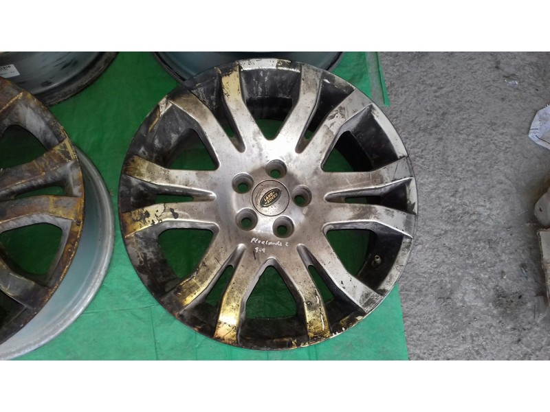 Recambio de juego llantas para land rover freelander (lr2) td4 e referencia OEM IAM 6H521007KA 8JX18 ET55