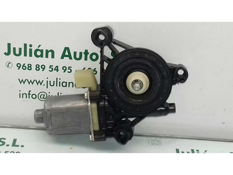 Recambio de motor elevalunas delantero izquierdo para skoda octavia lim. (5e3) ambition referencia OEM IAM 0130822717 5Q0959801B