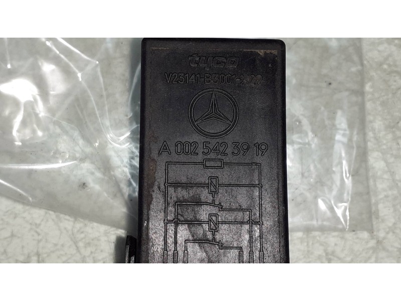 Recambio de rele para mercedes-benz clase sl (w230) roadster referencia OEM IAM A0025423919  