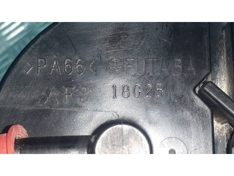 Recambio de filtro carbono activo para mitsubishi eclipse cross top 4wd referencia OEM IAM F318G25  FUTABA