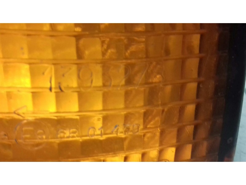 Recambio de piloto delantero derecho para bmw serie 3 berlina (e36) 320i referencia OEM IAM 1393278 D21628 