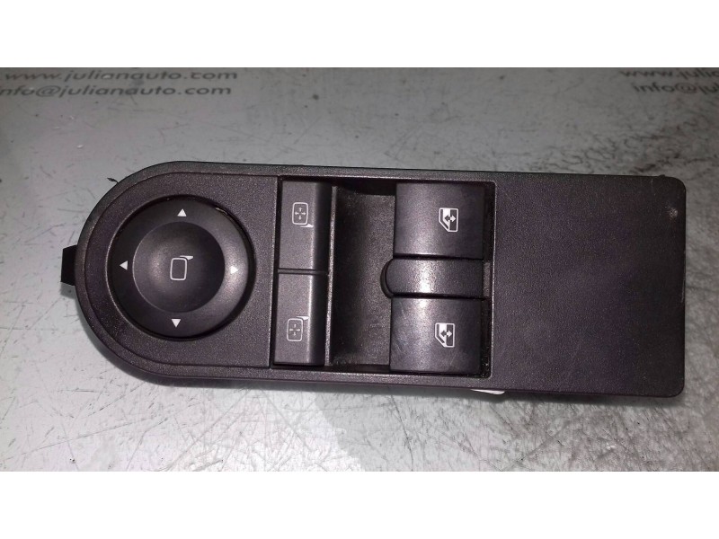 Recambio de mando elevalunas delantero izquierdo para opel astra h ber. cosmo referencia OEM IAM 13228706  
