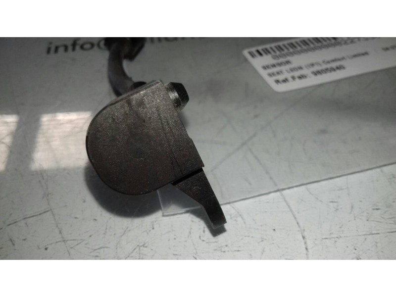 Recambio de sensor para seat leon (1p1) comfort limited referencia OEM IAM 9805940  3 PINES