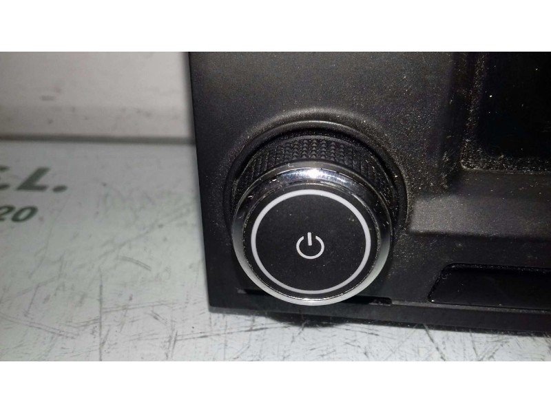 Recambio de sistema audio / radio cd para seat ibiza (6p1) reference referencia OEM IAM 5F0919604  