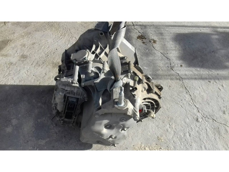 Recambio de caja cambios para smart fortwo coupe basis (52kw) (453.342) referencia OEM IAM DC0001  