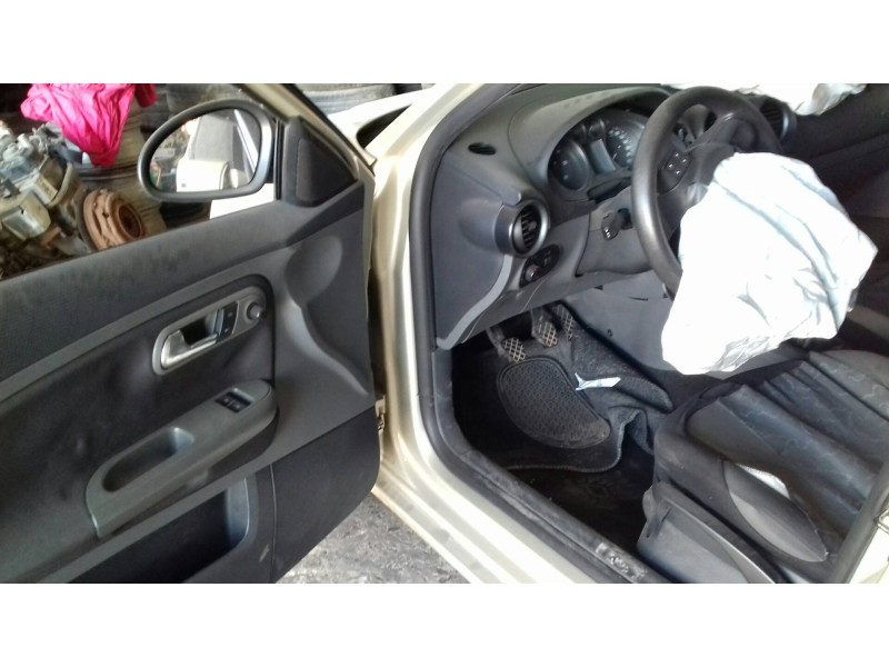 seat cordoba berlina (6l2) del año 2007