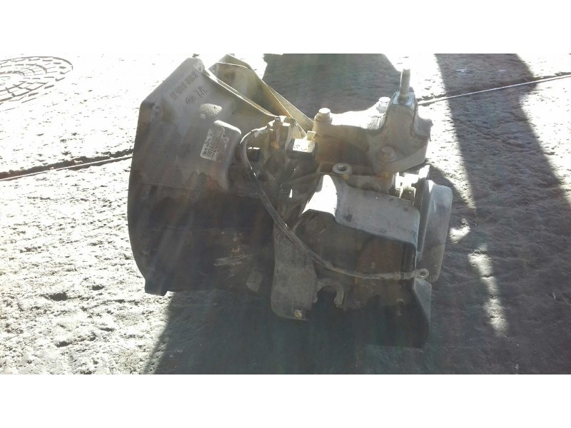 Recambio de caja cambios para ford fiesta (cbk) ambiente referencia OEM IAM 2N1R  5 VELOCIDADES