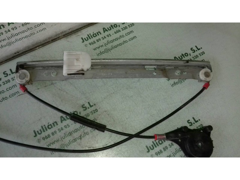 Recambio de elevalunas delantero izquierdo para ford fiesta (cb1) ambiente referencia OEM IAM 8A61B2320001  ELECTRICO