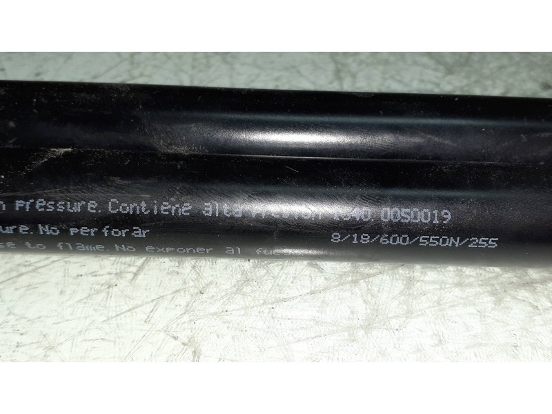 Recambio de amortiguadores maletero / porton para peugeot partner kombi referencia OEM IAM 18400050019 KOSHIMO UNIVERSAL