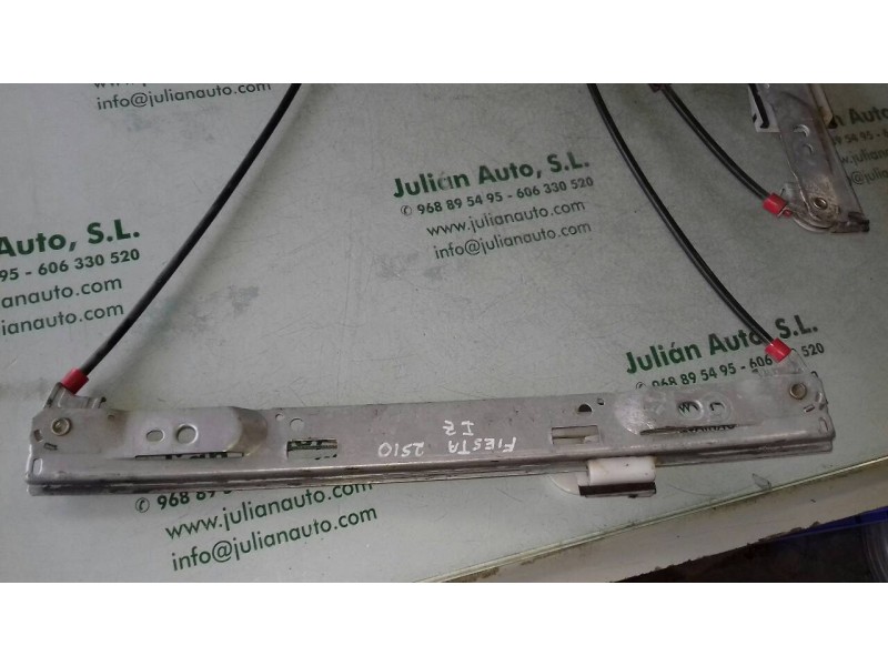 Recambio de elevalunas delantero izquierdo para ford fiesta (cb1) ambiente referencia OEM IAM 8A61B2320001  ELECTRICO