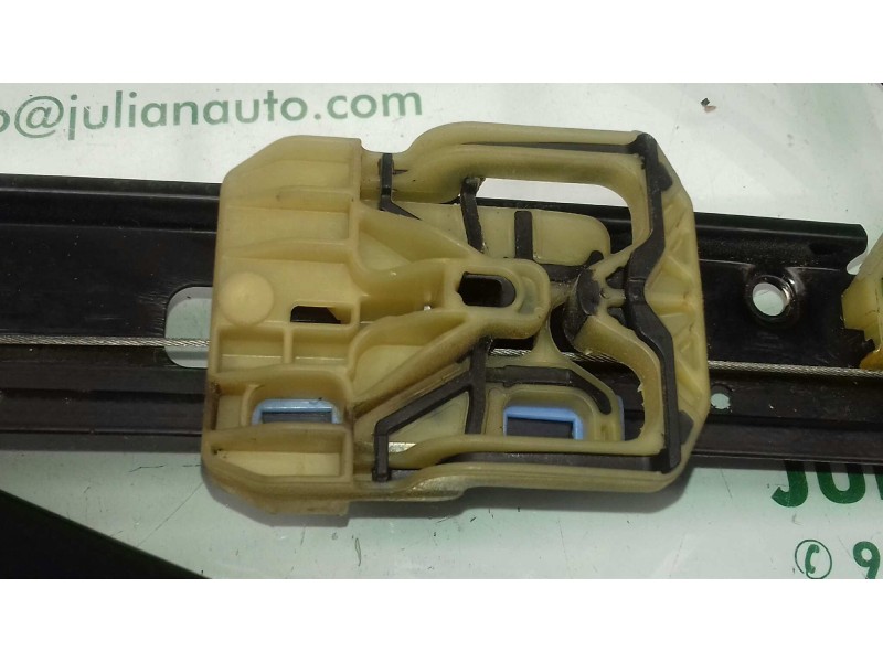 Recambio de elevalunas delantero derecho para audi a4 ber. (b8) básico referencia OEM IAM 8K0837462A  ELECTRICO