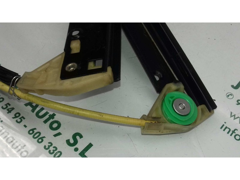 Recambio de elevalunas delantero derecho para audi a4 ber. (b8) básico referencia OEM IAM 8K0837462A  ELECTRICO