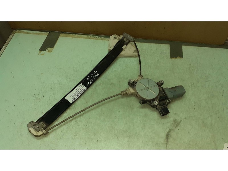 Recambio de elevalunas trasero izquierdo para honda accord berlina (cl/cn) 2.0 comfort referencia OEM IAM 512060  ELECTRICO