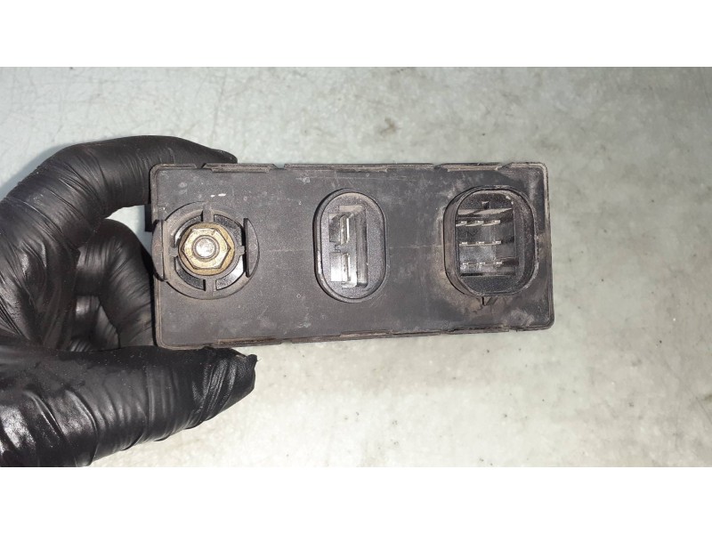 Recambio de caja precalentamiento para renault 21 berlina (b/l48) gtd referencia OEM IAM 7700790579 02396 G.CARTIER