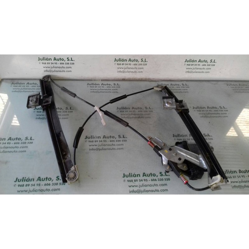 Recambio de elevalunas delantero derecho para ford mondeo berlina (ge) ghia (06.2003) (d) referencia OEM IAM 0130821771 CONECTOR