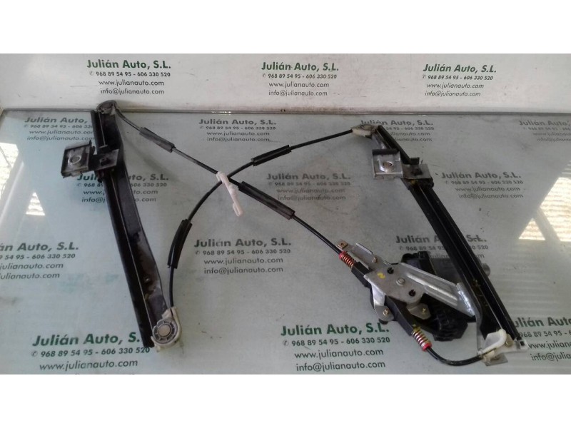 Recambio de elevalunas delantero derecho para ford mondeo berlina (ge) ghia (06.2003) (d) referencia OEM IAM 0130821771 CONECTOR