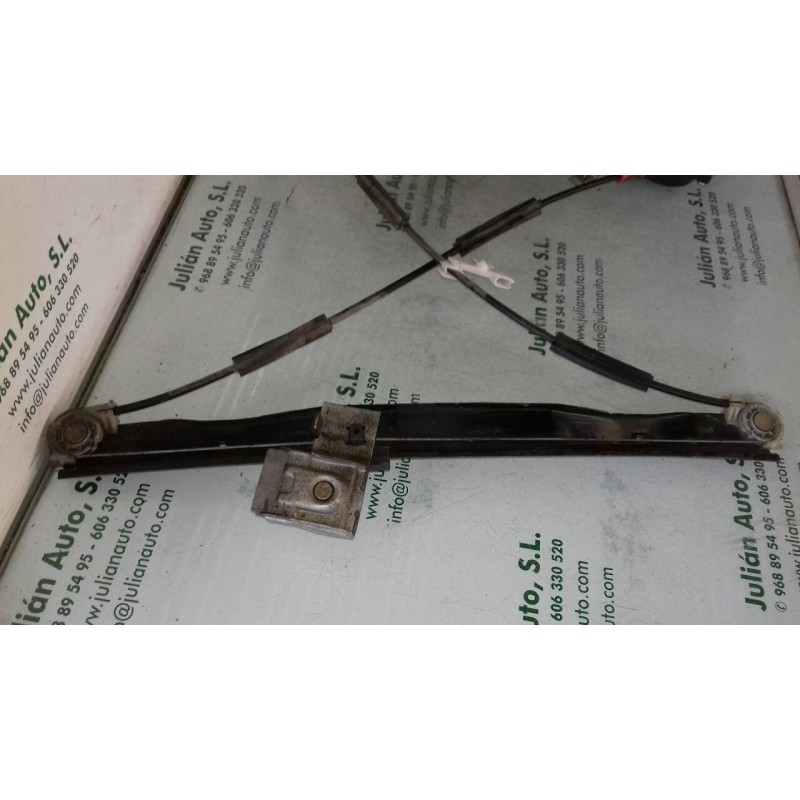 Recambio de elevalunas delantero derecho para ford mondeo berlina (ge) ghia (06.2003) (d) referencia OEM IAM 0130821771 CONECTOR