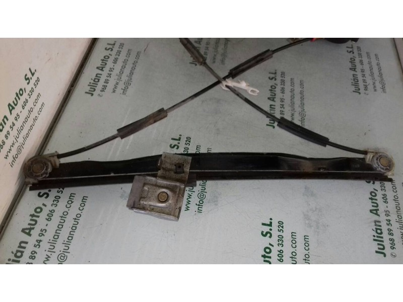 Recambio de elevalunas delantero derecho para ford mondeo berlina (ge) ghia (06.2003) (d) referencia OEM IAM 0130821771 CONECTOR