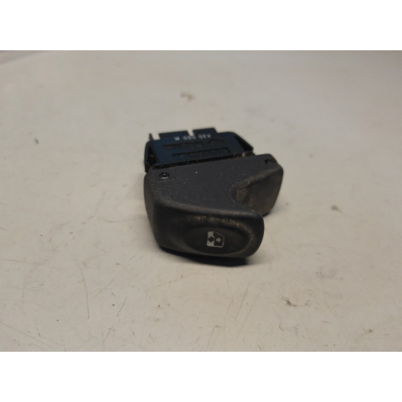Recambio de mando elevalunas delantero derecho para renault megane i fase 2 berlina (ba0) 1.6 16v authentique (ba01/04/11) refer