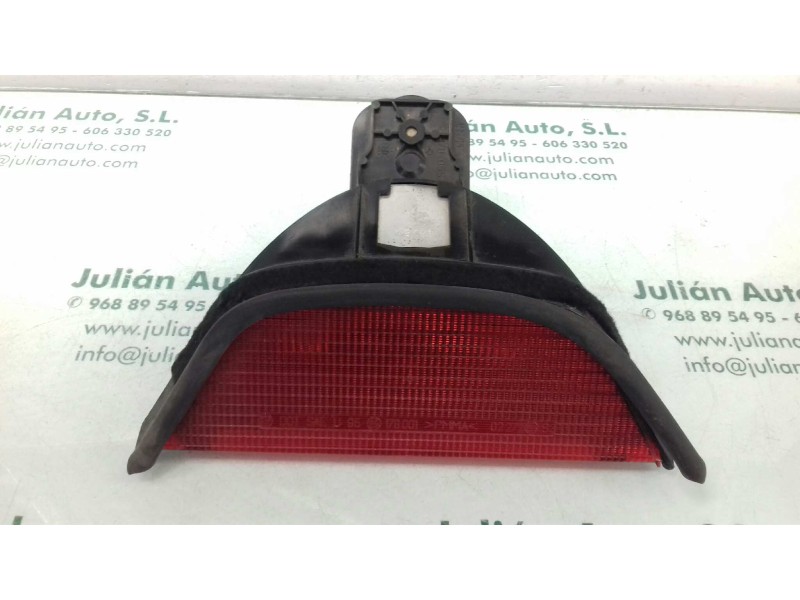 Recambio de luz central de freno para bmw serie 5 berlina (e39) 528i referencia OEM IAM 8360568  