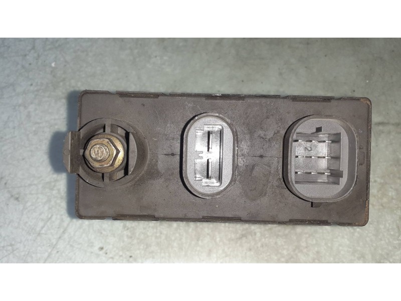 Recambio de caja precalentamiento para renault 19 hatchback (b/c53) gtd referencia OEM IAM 73506002 7700860126 VALEO