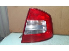 Recambio de piloto trasero derecho para skoda octavia berlina (1z3) active referencia OEM IAM VP4SHX13450B 13450B 