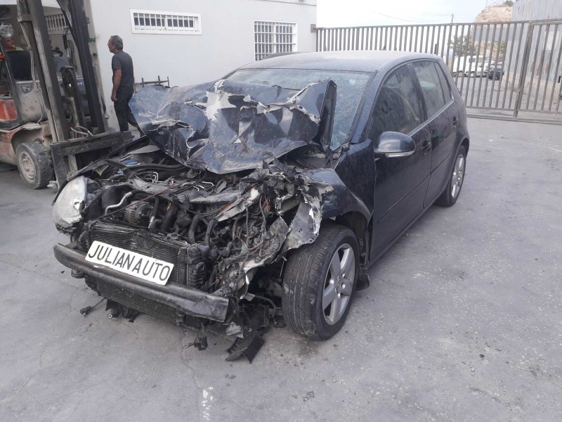 volkswagen golf v berlina (1k1) del año 2007