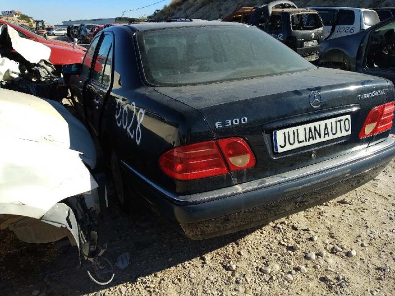 mercedes-benz clase e (w210) berlina diesel del año 1999