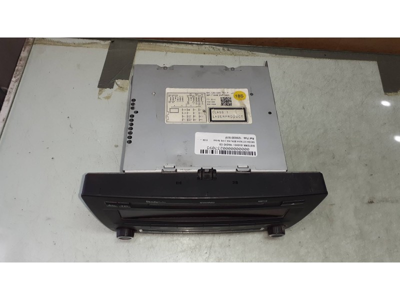 Recambio de sistema audio / radio cd para skoda octavia berlina (1z3) active referencia OEM IAM 1Z0035161F 8157648256360 BLAUPUN