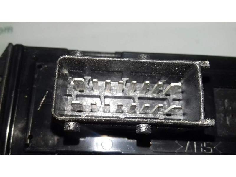 Recambio de motor elevalunas delantero derecho para peugeot 307 break / sw (s1) break xr referencia OEM IAM 9634457480 990829101