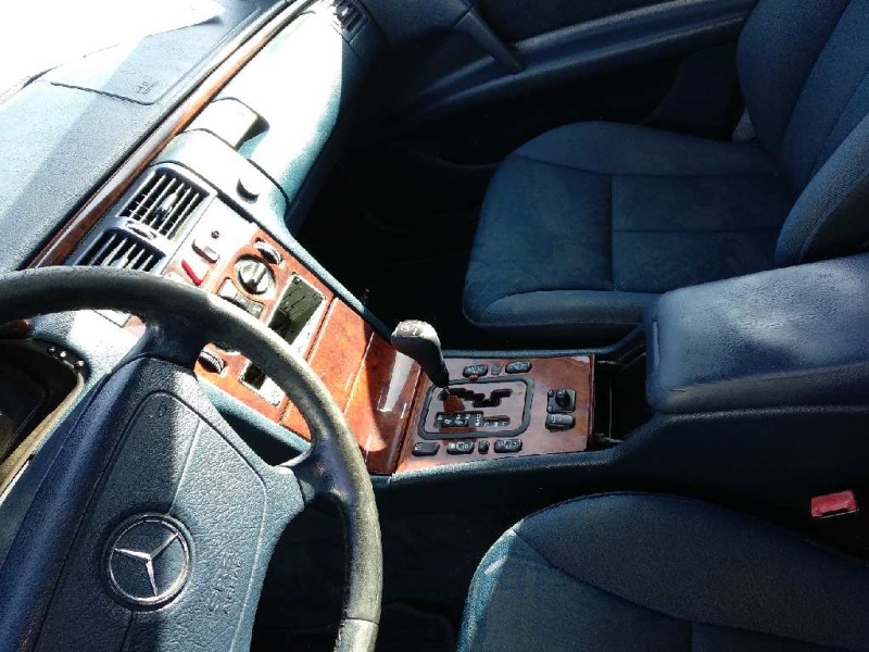 mercedes-benz clase e (w210) berlina diesel del año 1999