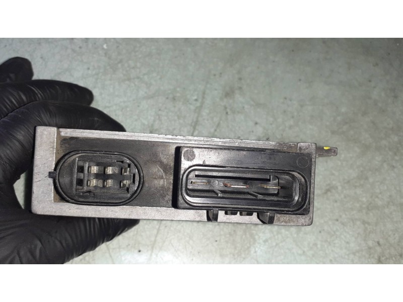 Recambio de caja precalentamiento para renault megane i berlina hatchback (ba0) 1.9 dt rn referencia OEM IAM 7700111525 NAGARES 