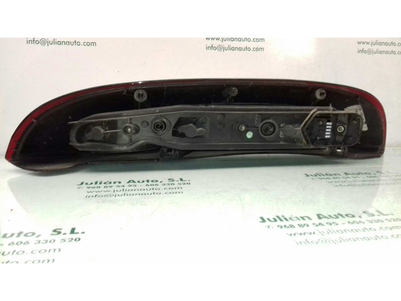 Recambio de piloto trasero izquierdo para opel corsa c corsavan (comercial) referencia OEM IAM 89302171 09114336 VALEO