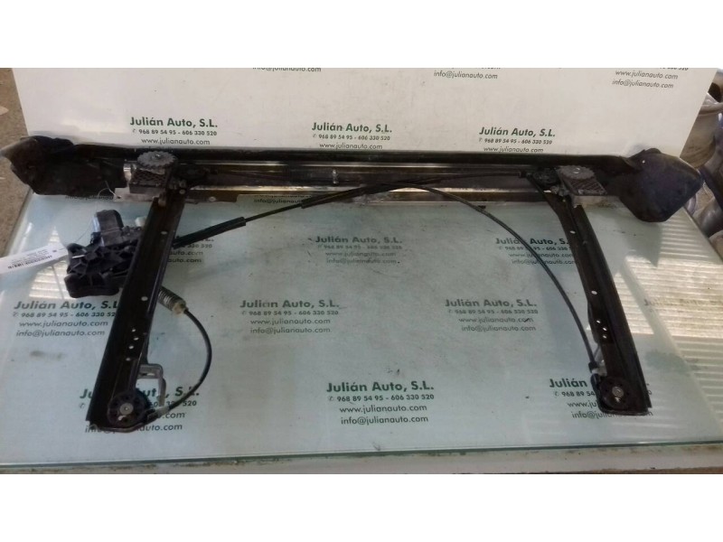 Recambio de elevalunas delantero izquierdo para bmw mini (r56) one referencia OEM IAM 2757043 COONECTOR 6 PINES ELECTRICO