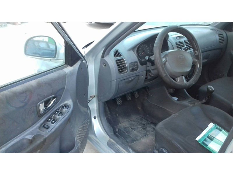 hyundai accent (lc) del año 2002