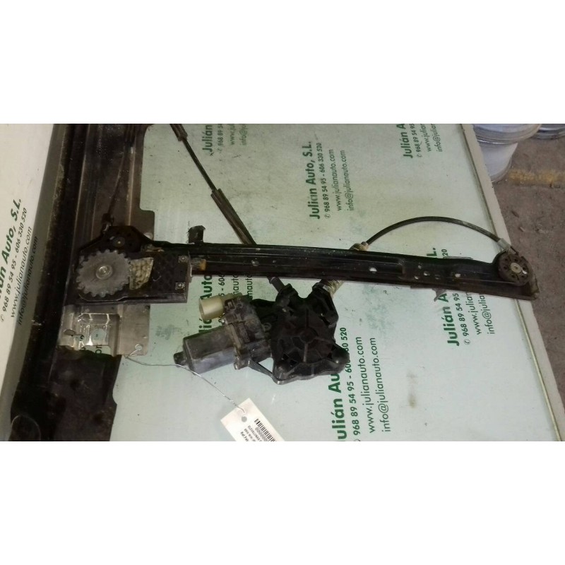 Recambio de elevalunas delantero izquierdo para bmw mini (r56) one referencia OEM IAM 2757043 COONECTOR 6 PINES ELECTRICO