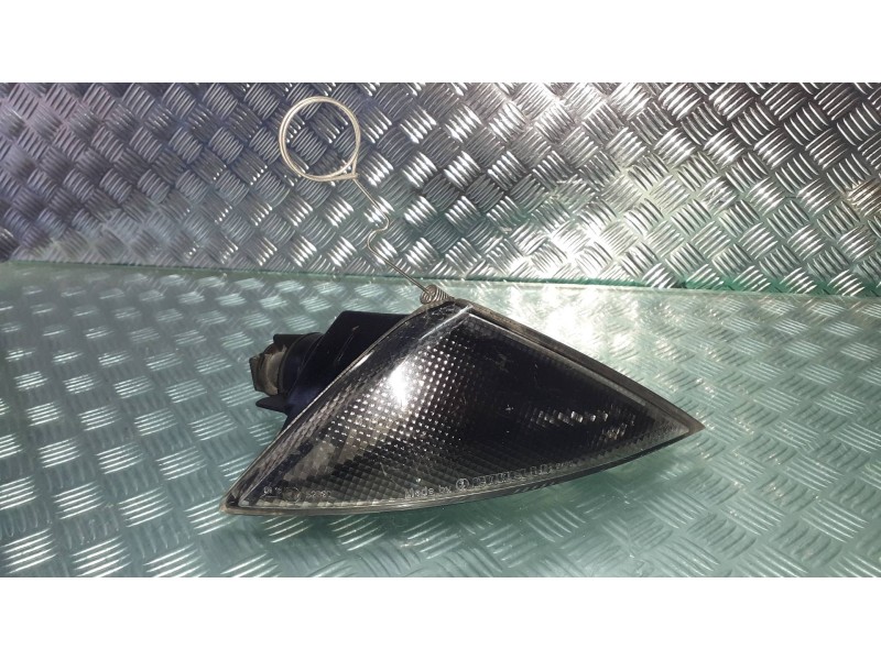Recambio de piloto delantero derecho para lancia ypsilon (101) 1.2 8v argento referencia OEM IAM 37140748  