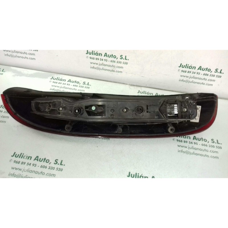 Recambio de piloto trasero derecho para opel corsa c corsavan (comercial) referencia OEM IAM 09114337 89302181 VALEO