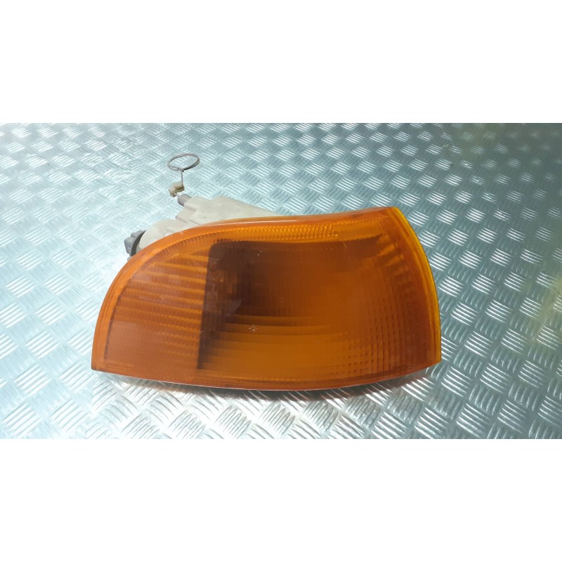 Recambio de piloto delantero derecho para fiat punto berl. (176) gt / t 130 referencia OEM IAM 7732118 7732479 NARANJA