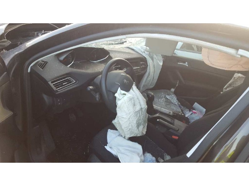 peugeot 308 del año 2014