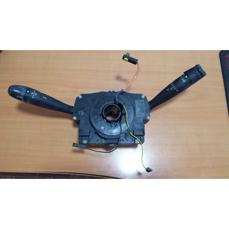 Recambio de mando luces para citroen c3 1.4 hdi premier referencia OEM IAM 28294561776901 COM 61777001