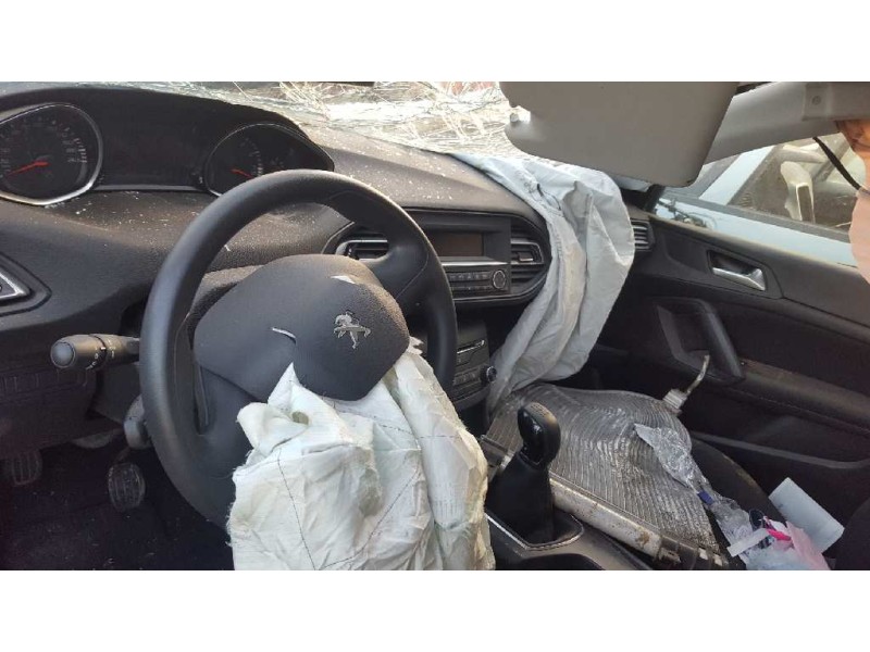 peugeot 308 del año 2014