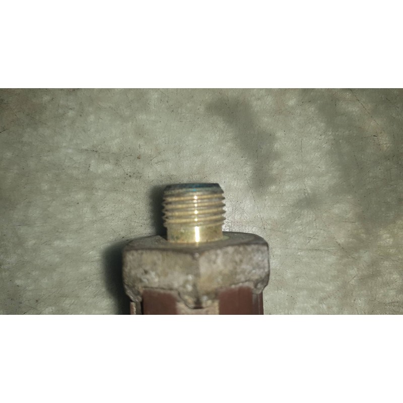 Recambio de sensor presion para renault megane i berlina hatchback (ba0) 1.6e rn referencia OEM IAM 7700732262 VALEO CONECTOR 2 