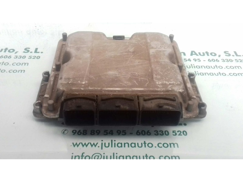 Recambio de centralita motor uce para renault laguna ii (bg0) authentique referencia OEM IAM 8200309318 0281011325 BOSCH