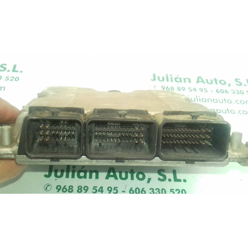 Recambio de centralita motor uce para renault laguna ii (bg0) authentique referencia OEM IAM 8200309318 0281011325 BOSCH